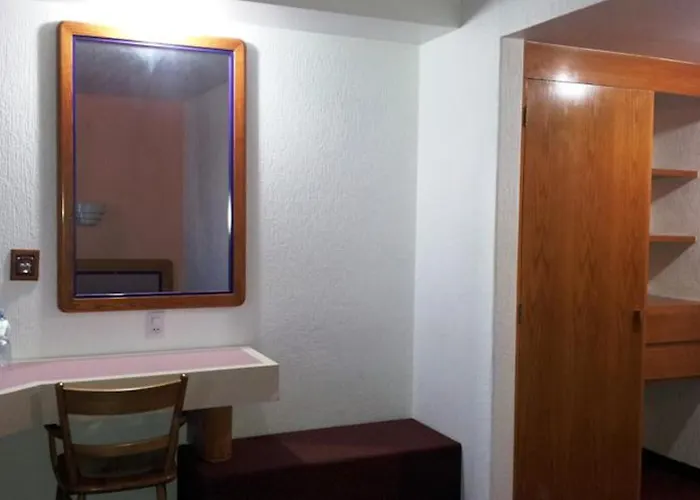 El Salvador Hotel México DF